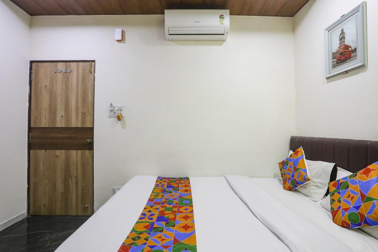 Fabhotel Vedanta Inn - Nr Sitabudli Fort Nagpur Exterior photo