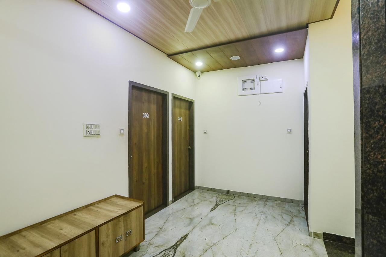 Fabhotel Vedanta Inn - Nr Sitabudli Fort Nagpur Exterior photo